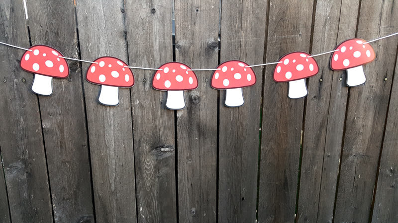 Mushroom Garland, Mushroom Banner, Woodland Banner, Woodland Garland, Nursery Decoration, Photo Prop - Image 2